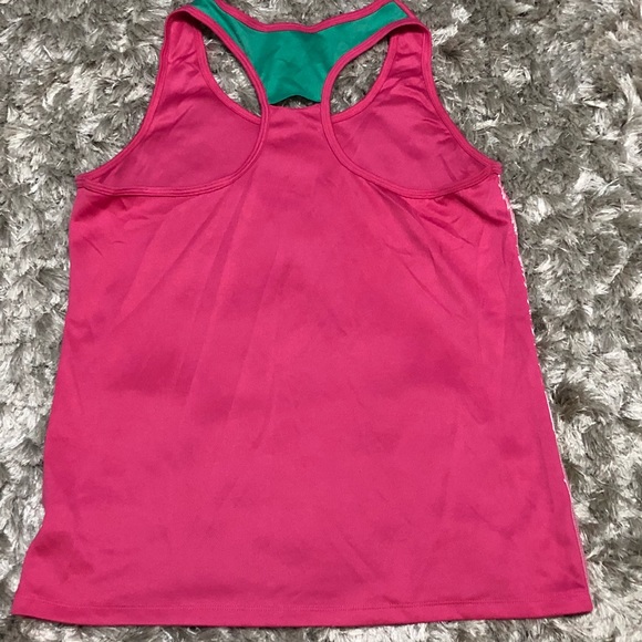 Medium Workout Tank - Picture 4 of 4